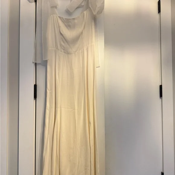 Reformation White/Cream Kairo Dress with Sheer Sleeves - Picture 7 of 9